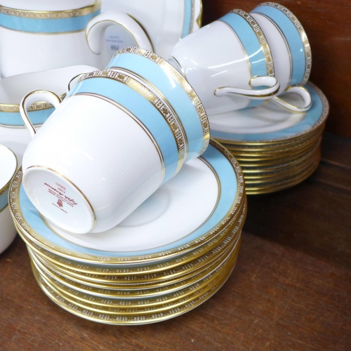 759 - A Royal Crown Derby Fifth Avenue tea set with teapot, cream, sugar and cake plate, one cup a/f (seve... 