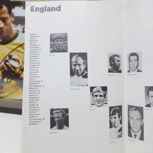 811 - A Mexico 1970 World Cup official programme plus a signed photograph of Brazil captain Carlos Alberto... 