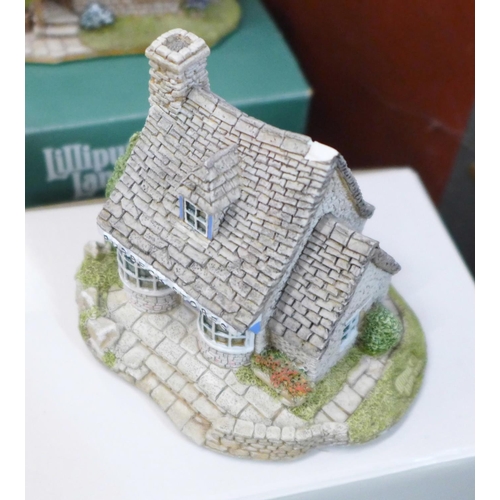 882 - Fourteen Lilliput Lane cottages, all boxed, most with certificates, including Apothecary, Thimble Co... 