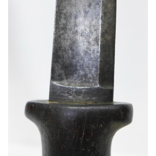 923 - An African curved sword with horn handle and leather scabbard, blade 87cm