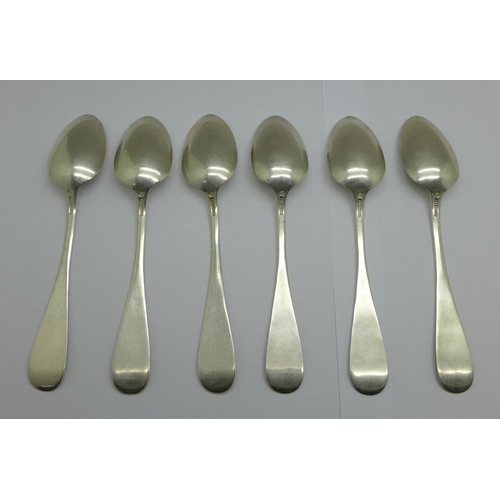 939 - A set of six spoons marked sterling, 96g