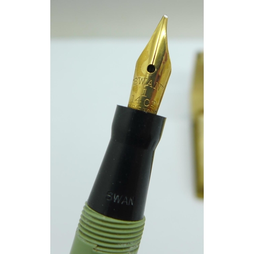 964 - A circa 1948 Swan Mabie Todd fountain pen with 14ct gold nib and matching Fyne-Poynt Pencil, with bo... 