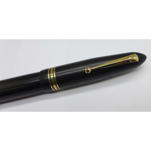 966 - A circa 1950 Swan Mabie Todd Leverless Pen with 14ct gold nib