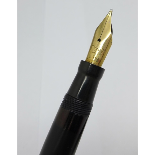 966 - A circa 1950 Swan Mabie Todd Leverless Pen with 14ct gold nib