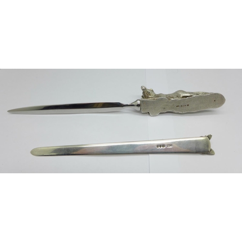 999 - A letter opener with heavy hallmarked silver fox handle, chrome metal blade, Birmingham 1988, Albert... 