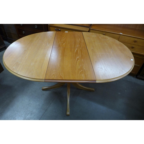 191 - A Sutcliffe Furniture teak extending dining table