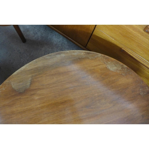 203 - A Gordon Russell teak circular coffee table