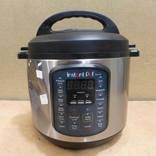 3304 - Instant Pot Duo (9 In 1)- Damaged(217-327) * This lot is subject to VAT