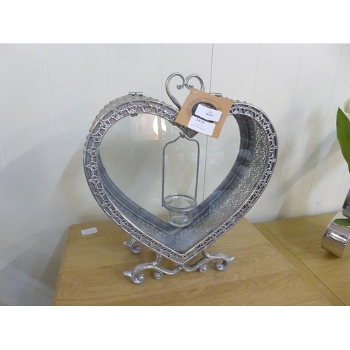 1450 - A freestanding heart tealight lantern, height 38cm (1916221)   #