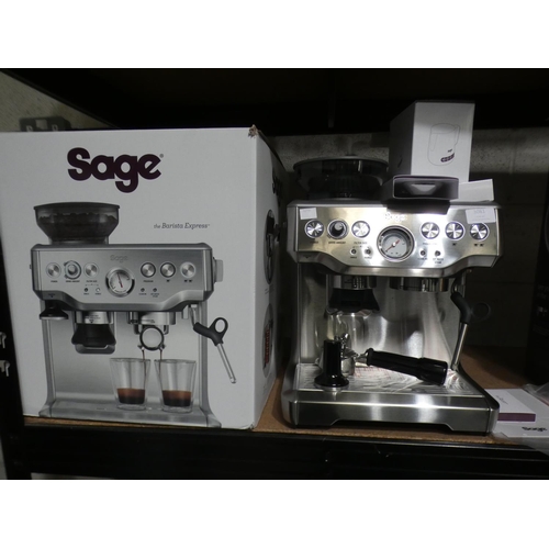 3081 - Sage Pump Coffee Machine and Accessories, RRP £399.99 + VAT (219-82) * This lot is subject to VAT