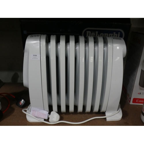 3088 - Delonghi Oil Filled Small Radiator (219-108) * This lot is subject to VAT