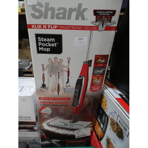 3207 - Shark Steam Mop (S6003UKCO), RRP £109.99 + VAT  (219-359) * This lot is subject to VAT