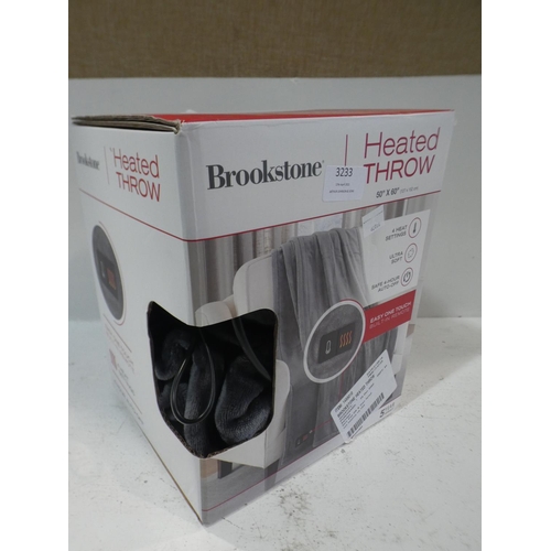 3233 - Grey Brookstone Heated Throw (50cm x 60cm) (219-326) * This lot is subject to VAT