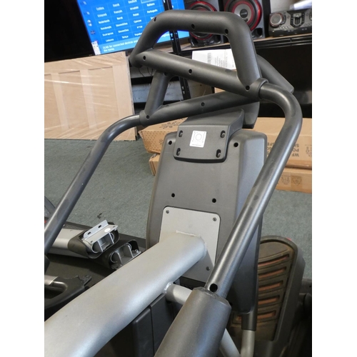 3277 - Proform 7.0 Elliptical Trainer, Rrp £908.33 + Vat (4053-65) * This lot is subject to VAT