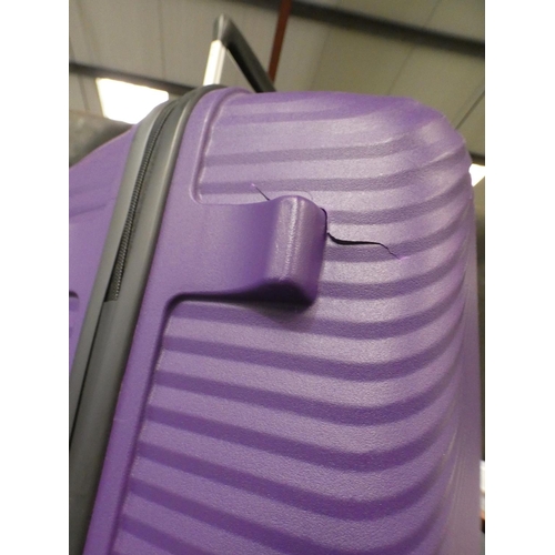 3309 - American Tourister Zakk Large Hardside Spinner Case (Damaged Casing)       (215-558) * This lot is s... 