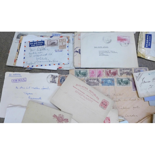 689 - World postal history; an accumulation of all period world postal history including (a few) Great Bri... 