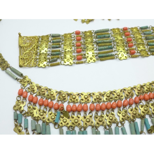 1154 - A matching bracelet, necklet and earrings set, necklet requires fastener