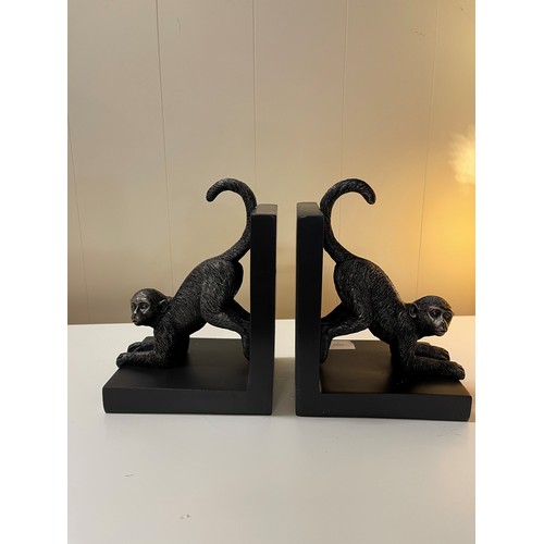 1476 - A pair of monkey bookends, height 20cm (BP705722)   #