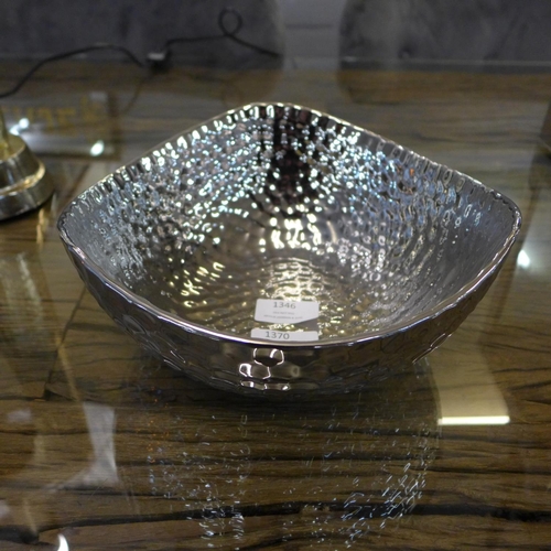 1346 - A silver finish dimple effect bowl (1661807)   #