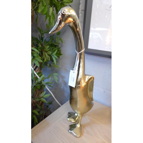 1352 - A large gold metal duck statue, 41cms (7062620)   #