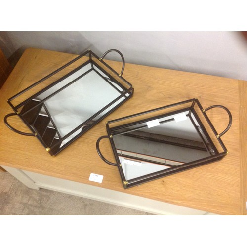 1504 - A pair of rectangular black mirrored serving trays (190014C228)   #