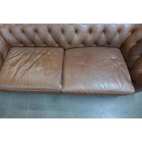 87 - A Lazboy chestnut brown leather Queensbury Chesterfield settee (4051-17) RRP £999.91

* Please note ... 