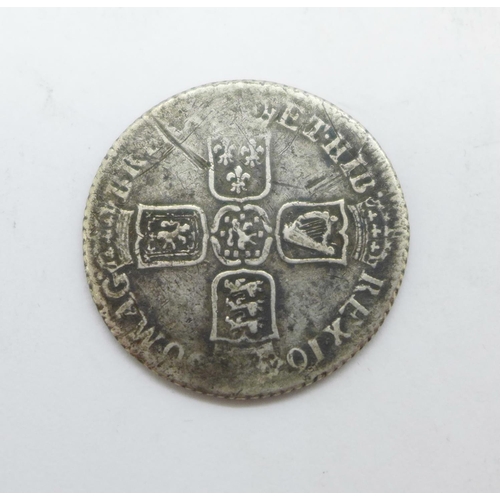 1024 - A William III silver shilling, date worn, possibly 1696