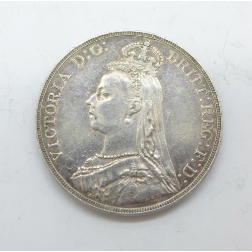 1028 - A Victorian 1890 crown