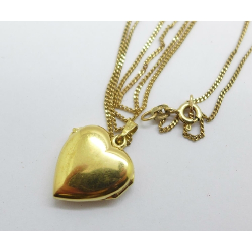 1037 - A 9ct gold locket and chain, 4.1g