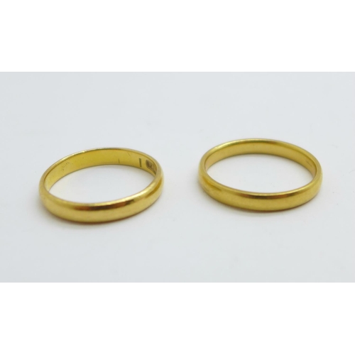 1075 - A 22ct gold wedding band, 3.1g, M, and one other gold wedding band with Birmingham mark, 2.9g, L