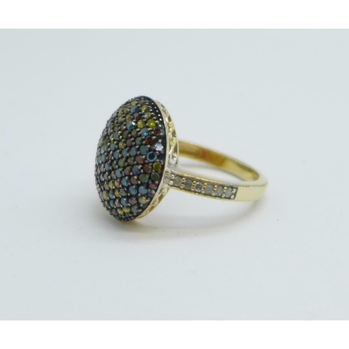 1088 - A silver gilt multi colour pave set diamond ring with diamond shoulders, P