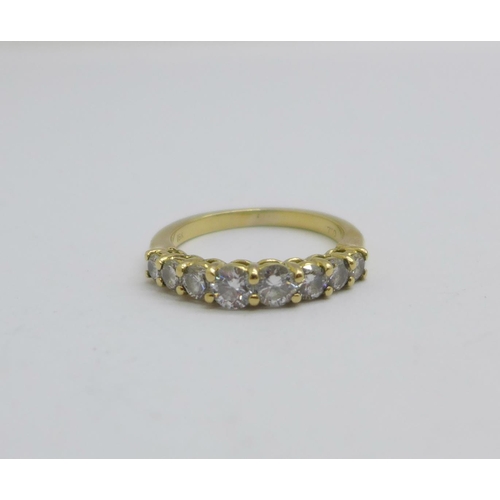 1091 - An 18ct gold, eight stone graduated diamond ring, approximately 1.1carat diamond weight, 4.2g, N