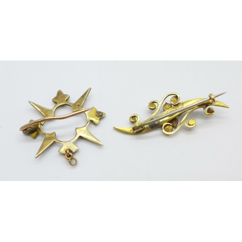 1132 - A 15ct gold and pearl brooch, 2.9g, and a 9ct gold brooch lacking hook, 2.8g