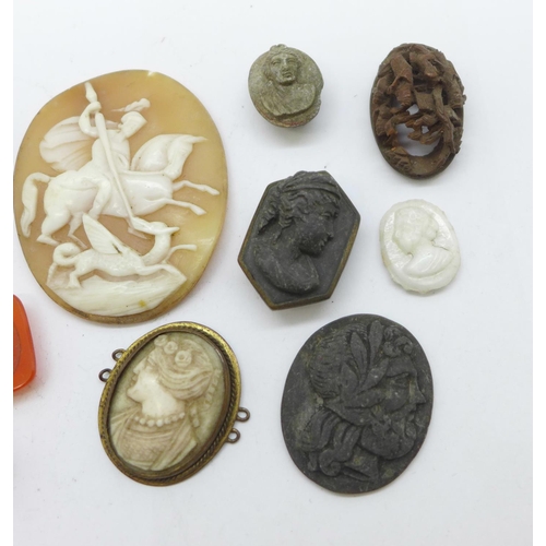 1183 - Twelve assorted cameos and intaglios, two cameo buttons and one other carved item