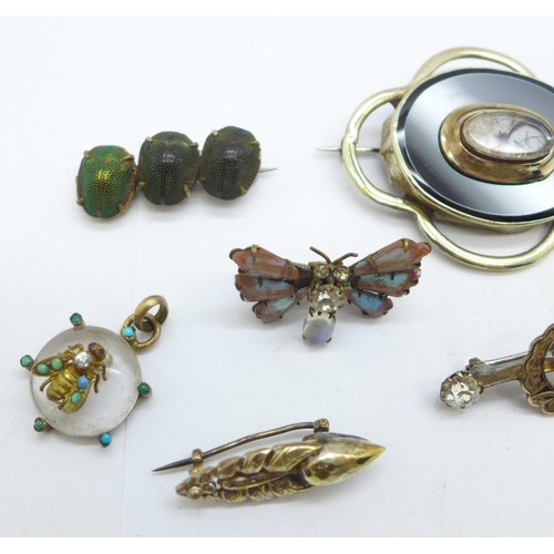 1184 - Vintage jewellery including an insect brooch and pendant