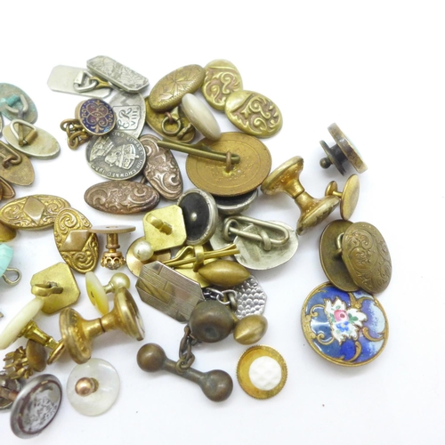 1185 - Vintage cufflinks, studs and enamelled buttons