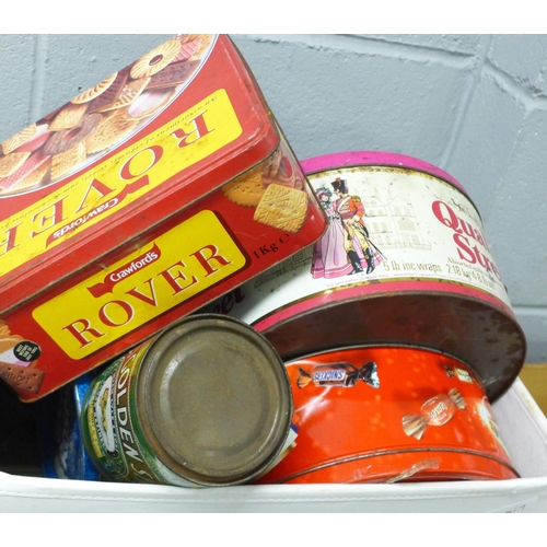 1227 - A box of tins, biscuit tins, some containing buttons **PLEASE NOTE THIS LOT IS NOT ELIGIBLE FOR POST... 