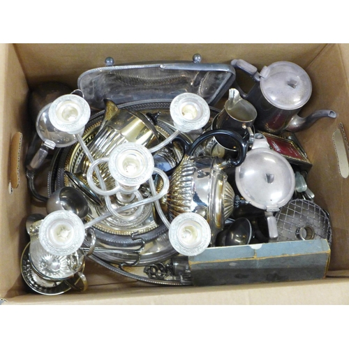 1230 - A box of silver plated items **PLEASE NOTE THIS LOT IS NOT ELIGIBLE FOR POSTING AND PACKING**