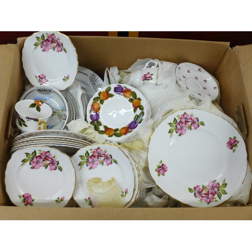 1231 - A box of china, Royal Vale and Dorchester, two sets **PLEASE NOTE THIS LOT IS NOT ELIGIBLE FOR POSTI... 