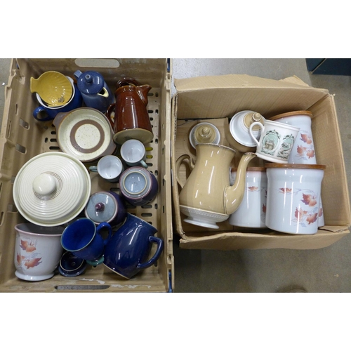 1242 - A collection of assorted Denby pottery **PLEASE NOTE THIS LOT IS NOT ELIGIBLE FOR POSTING AND PACKIN... 