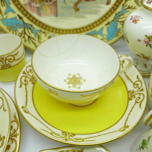 645 - A collection of Crown Derby, plates, cups and saucers, cream and sugar x2, some a/f (24)