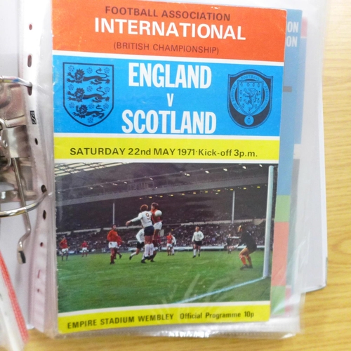 708 - Football programmes; Wembley matches, 1951 to 1980, with full international, schoolboy and amateur c... 