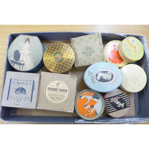 712 - Vintage face powders and containers (11)