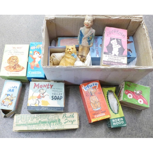 721 - A large quantity of vintage novelty soaps