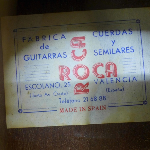 843 - A Roca Spanish guitar