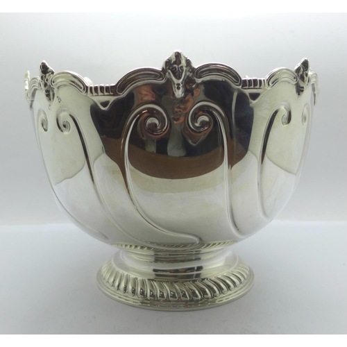 848 - A silver bowl, London 1908, 636g, diameter 20cm