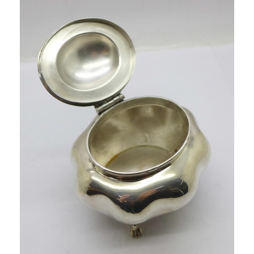 871 - A silver tea caddy, Birmingham 1907, 137g