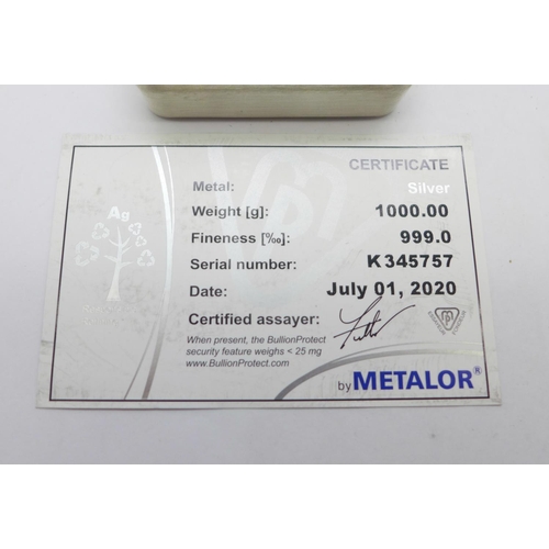 881 - A 'Metalor 1 Kilo Silver 999.0', 1kg pure silver ingot/bar, with certificate, K345757