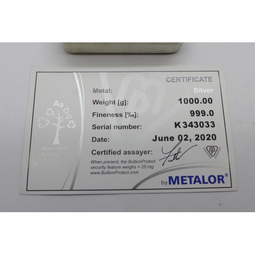 882 - A 'Metalor 1 Kilo Silver 999.0', 1kg pure silver ingot/bar, with certificate, K343033