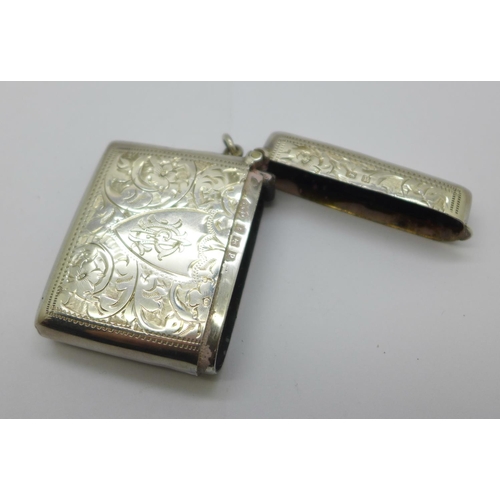 931 - A silver vesta case, Birmingham 1914, Smith & Bartlam